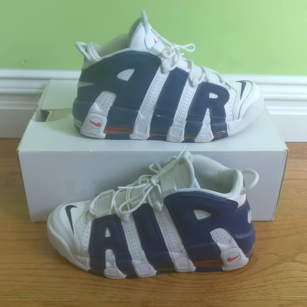 Nike knicks uptempo